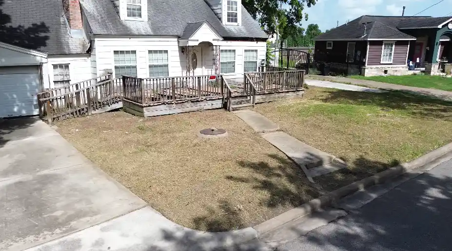 Lawn after professional lawn care service in Lafayette, LA